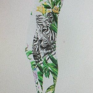 Blank nyc white jungle tiger jeans